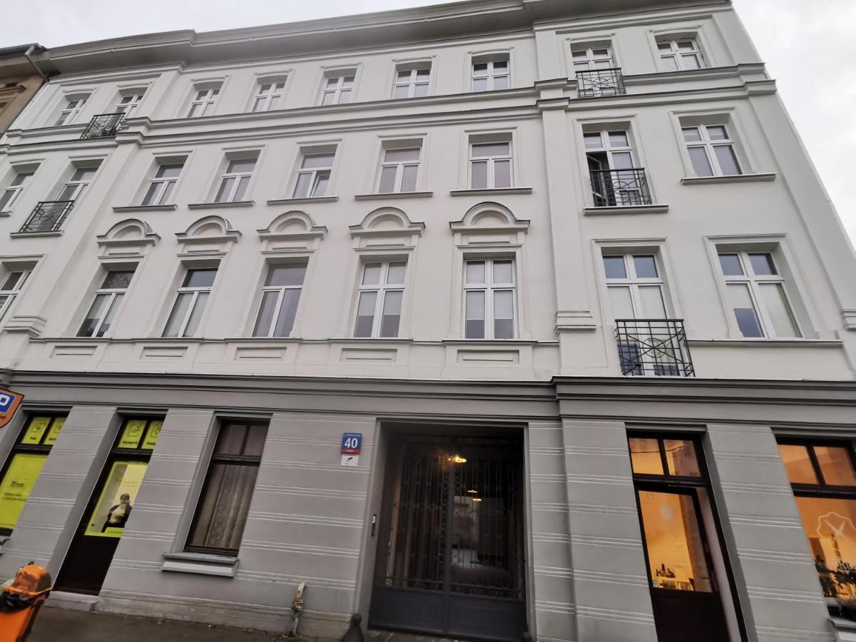 Charming Apartment In The City Centre, Lodz Zewnętrze zdjęcie