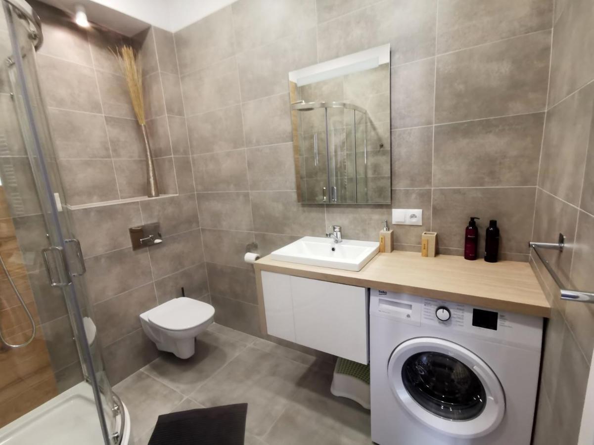 Charming Apartment In The City Centre, Lodz Zewnętrze zdjęcie